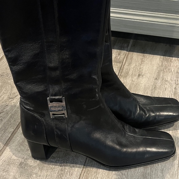 Salvatore Ferragamo Black Leather Square Toe Designer Boots size 7 1/2 - Picture 4 of 11